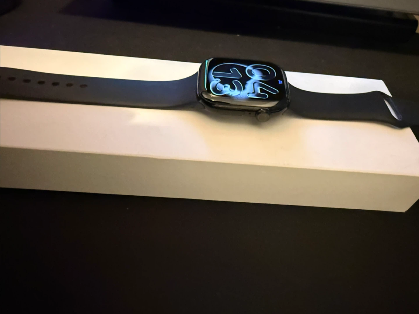 Apple Watch Series 11 46mm Jet Black - photo 4