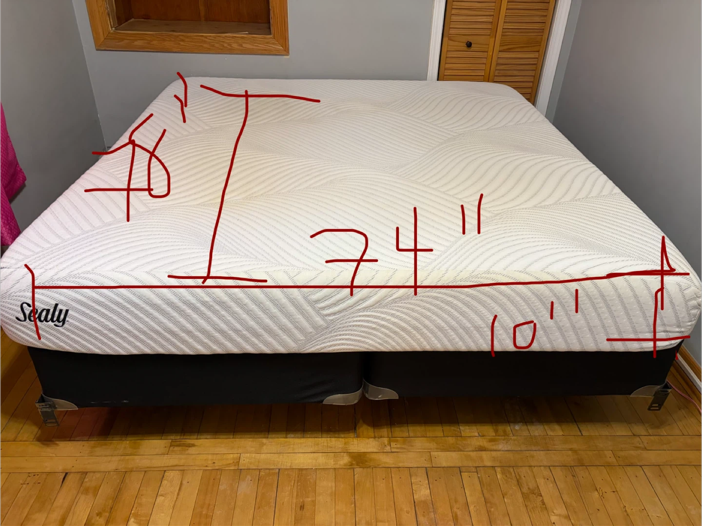 King Size Sealy Mattress & Box Spring Set - photo 4
