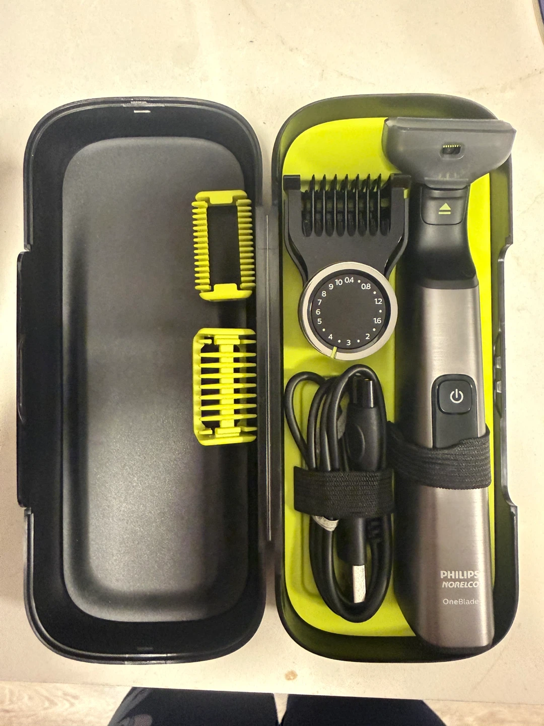 Philips Norelco OneBlade Hybrid Trimmer and Shaver