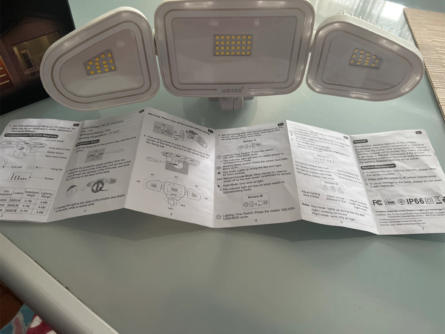 MEIKEE Motion Sensor Lights with 3 Adjustable Heads - photo 5