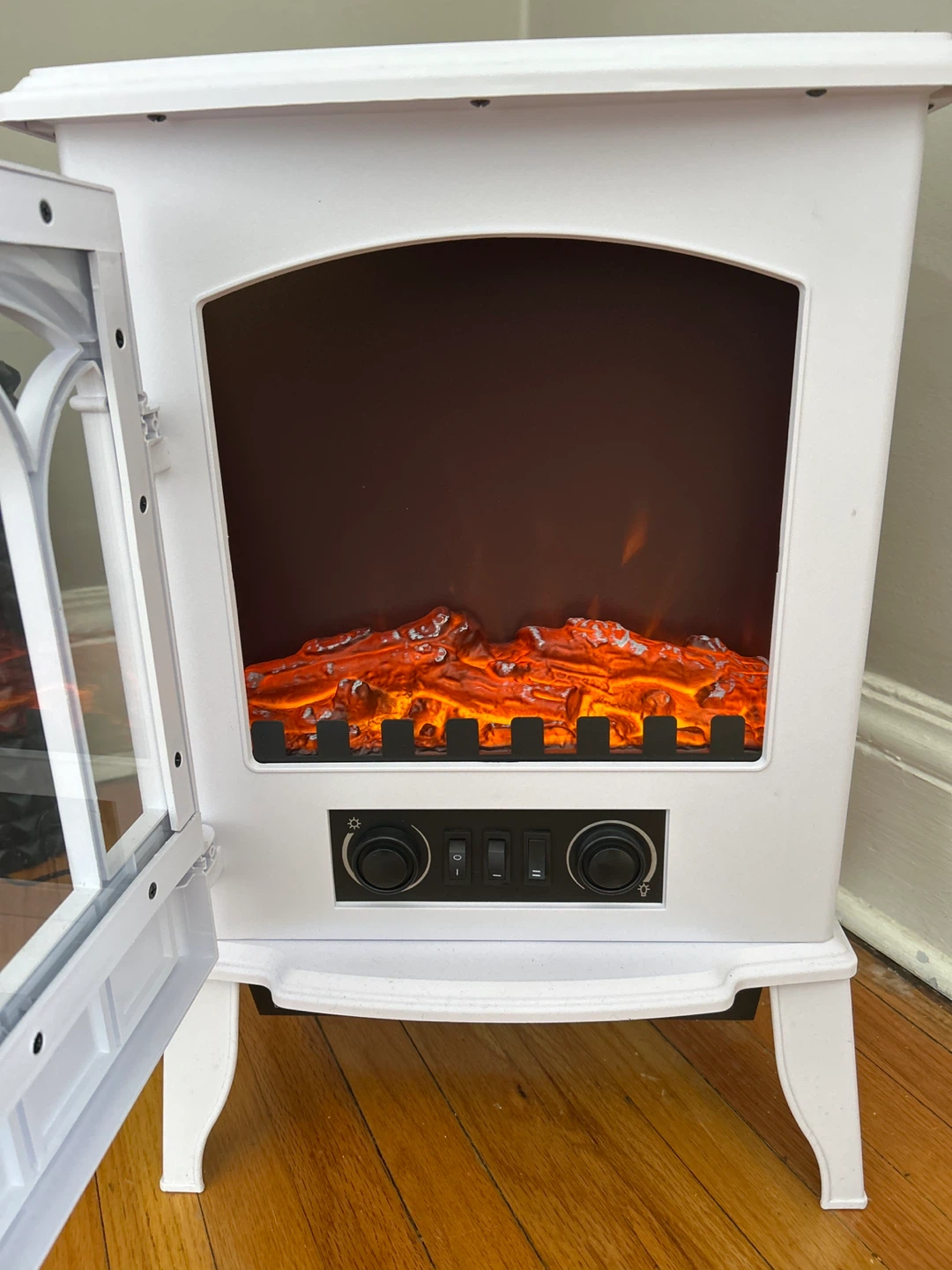 White Electric Fireplace Stove Heater - photo 3