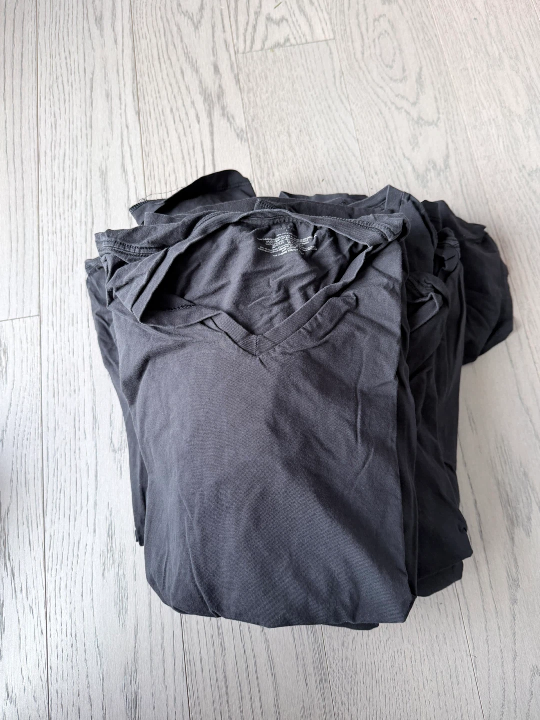 Calvin Klein Men's V-Neck T-Shirts - Size M (Grey) - photo 2