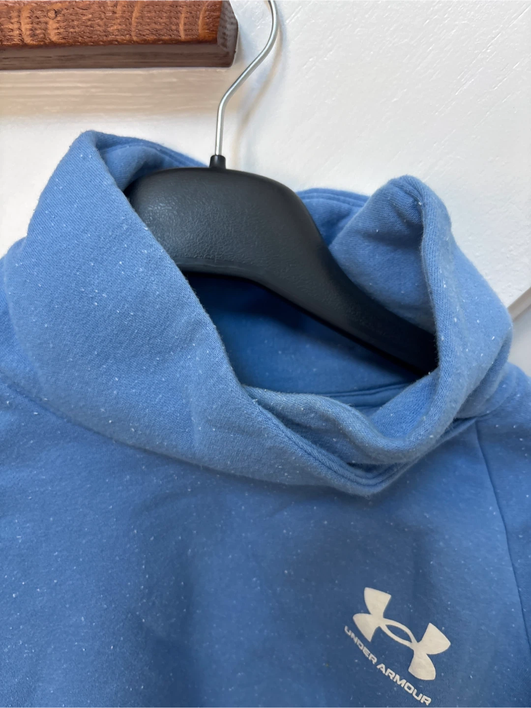 Size small Under Armour Blue Cropped Hoodie - photo 2