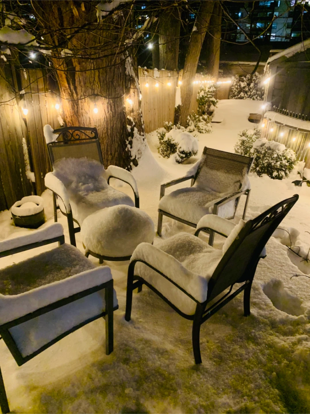 Outdoor patio chairs and ottoman set