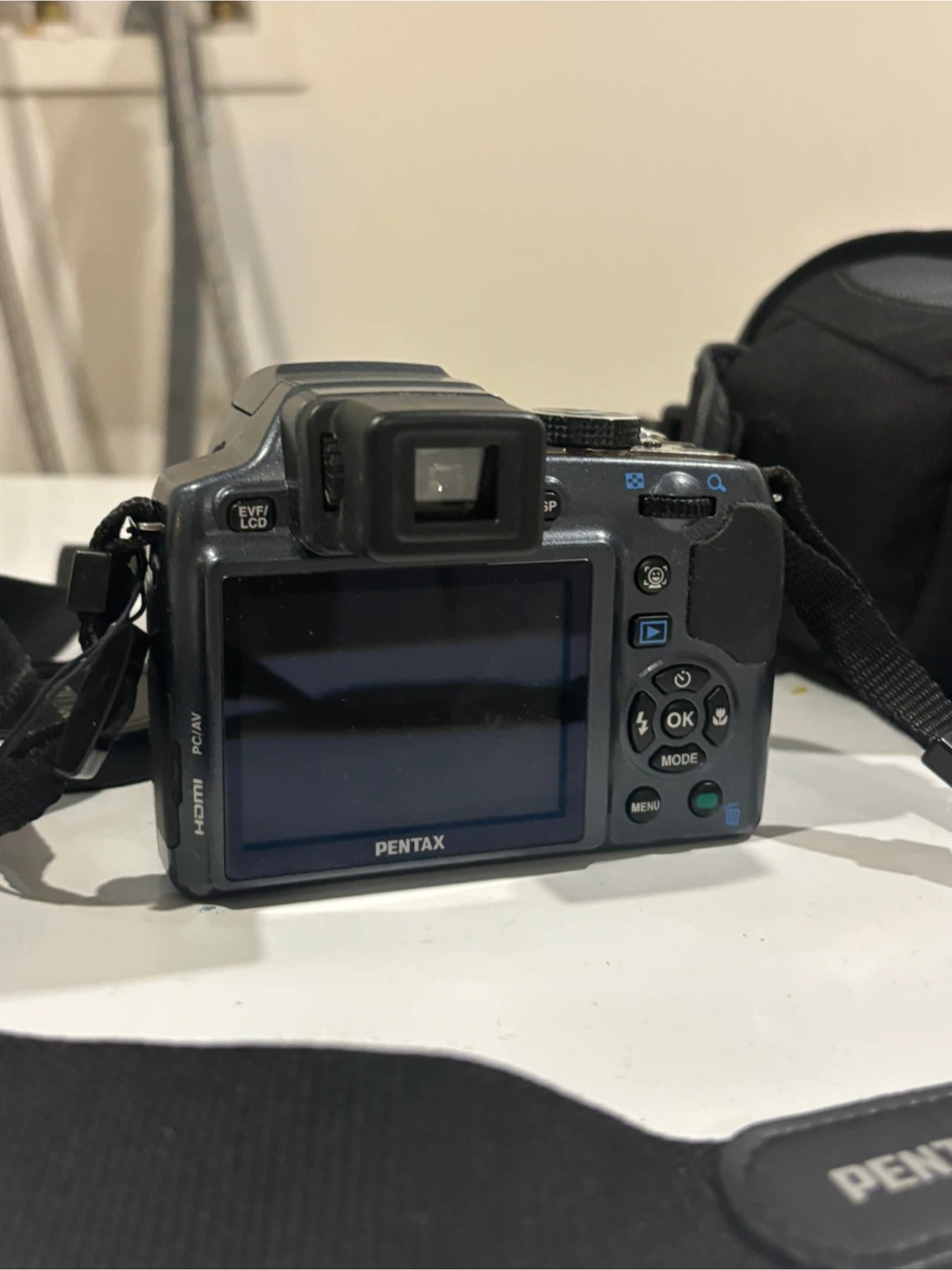 Pentax Digital Camera with Charger and Case - photo 5