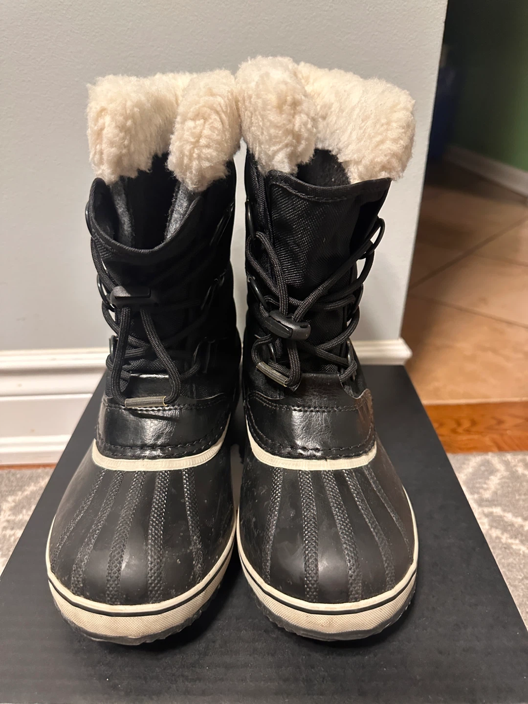 Sorel Yoot Pac Nylon WP Winter Boots youth size 4- Youth Size 4