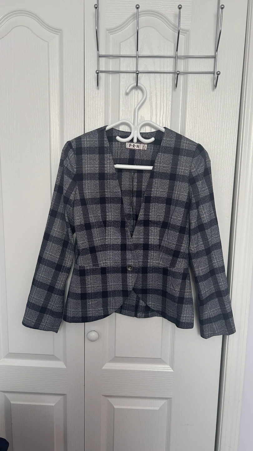 F-R-N Plaid Blazer Jacket - Size M - photo 2