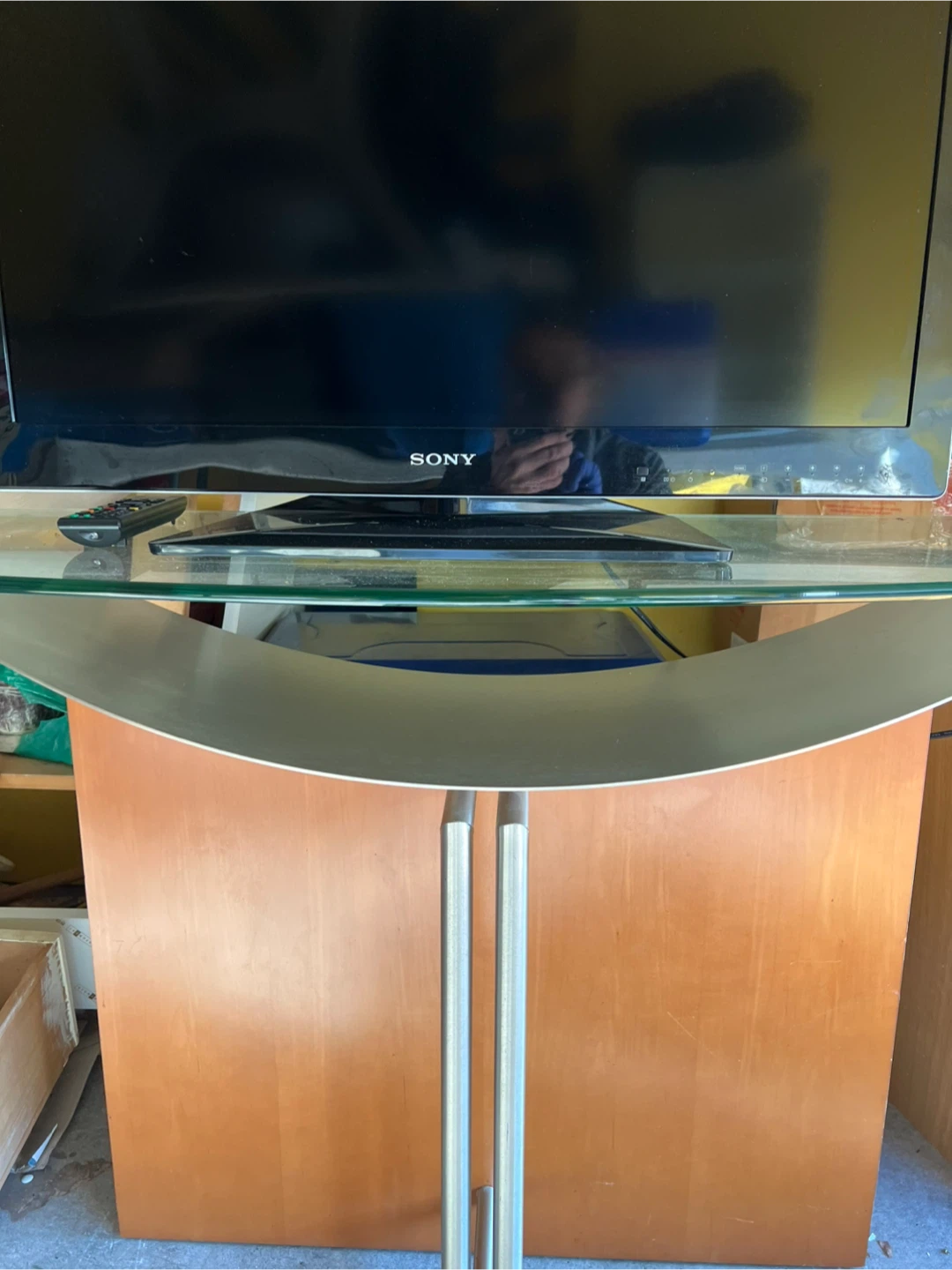 Italian style Console table, TV Stand with Glass Shelf - photo 3