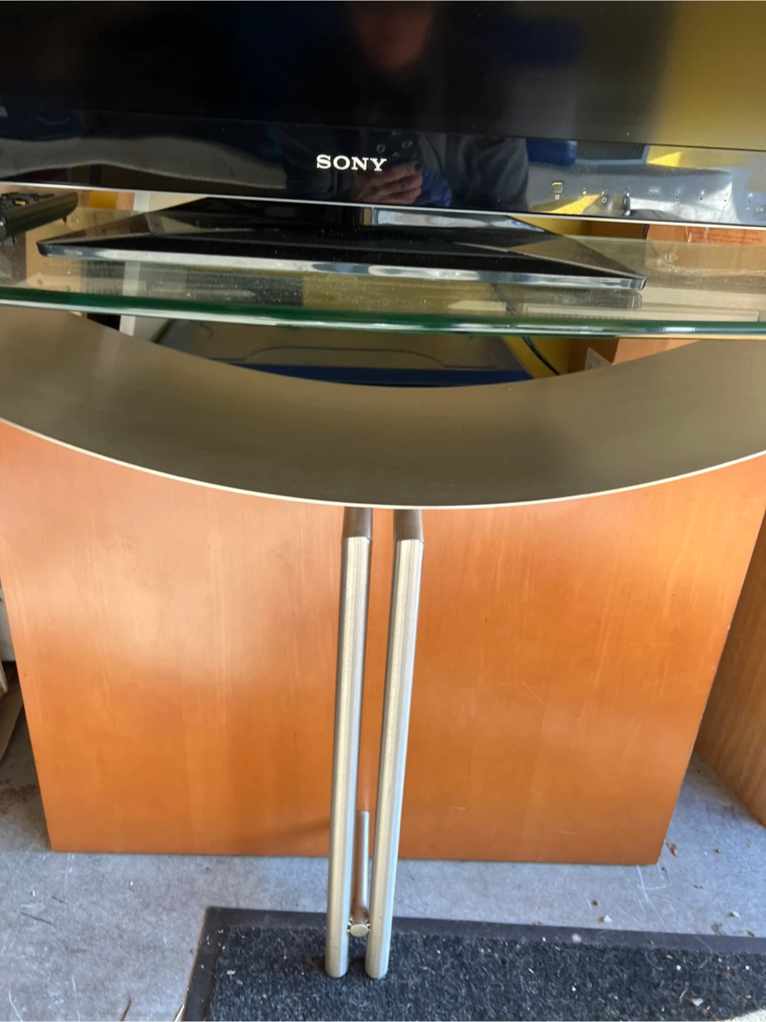 Italian style Console table, TV Stand with Glass Shelf - photo 2