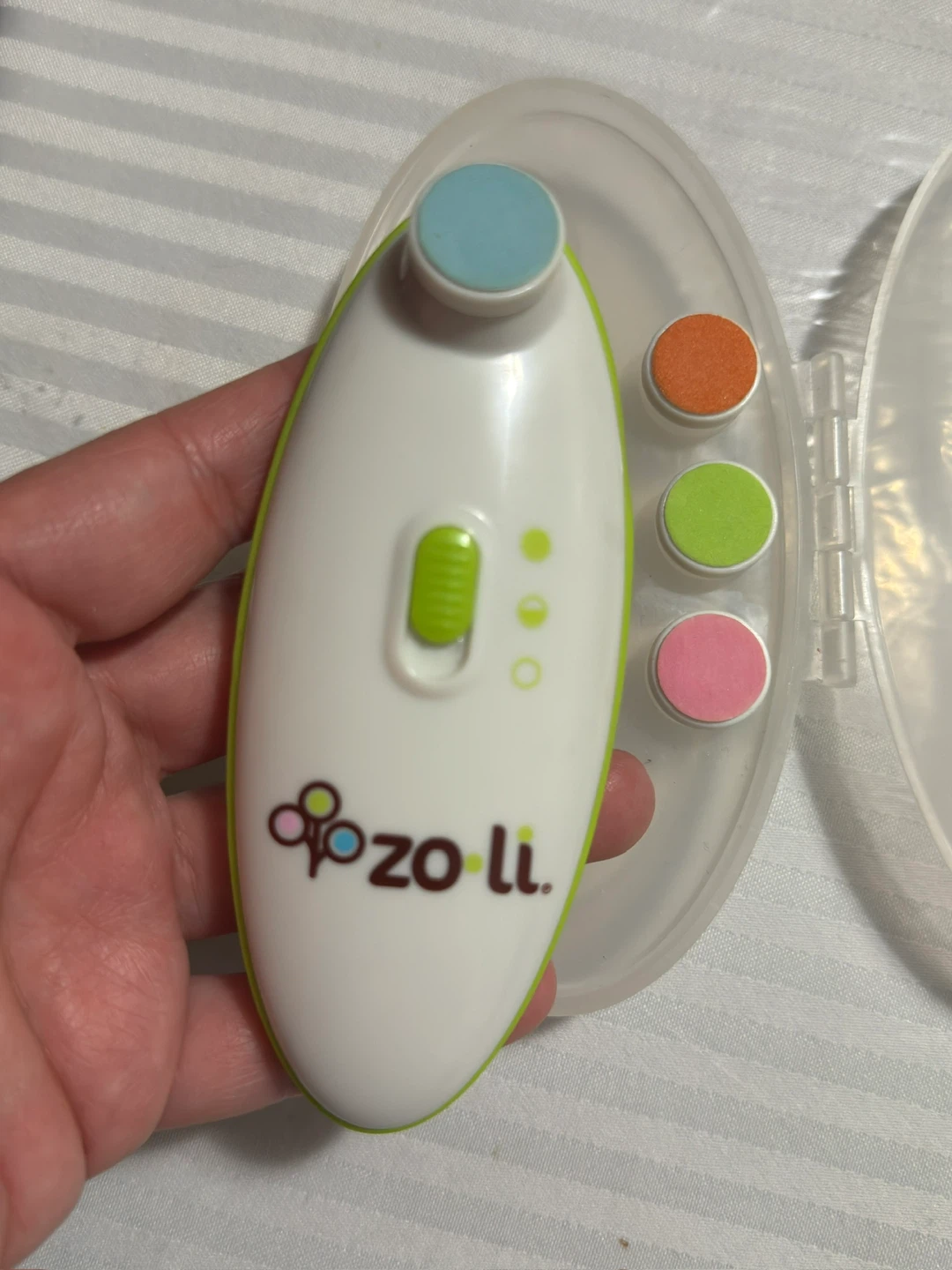 Zoli Buzz B. Nail Trimmer with Interchangeable Pads - photo 2
