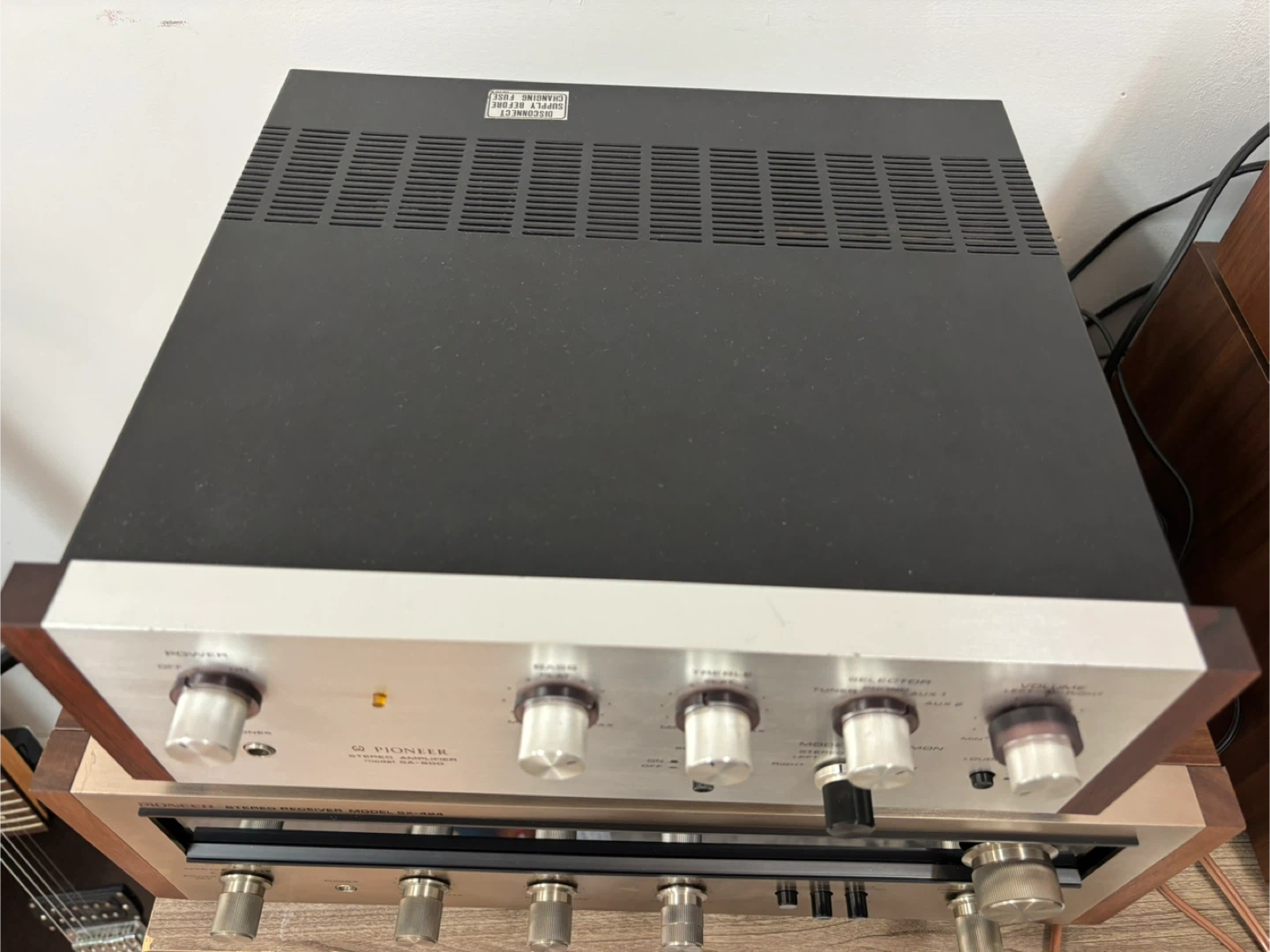 Pioneer Stereo Amplifier SA-900 and Receiver SX-424 - photo 4