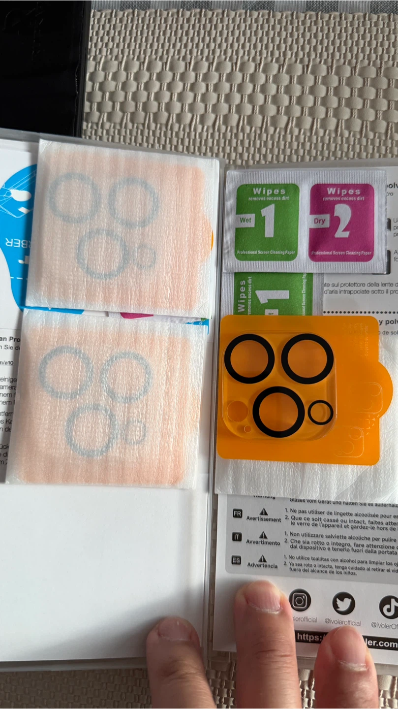 Bundle: Glass Screen/Camera Protector Iphone 14 Pro Max - photo 2