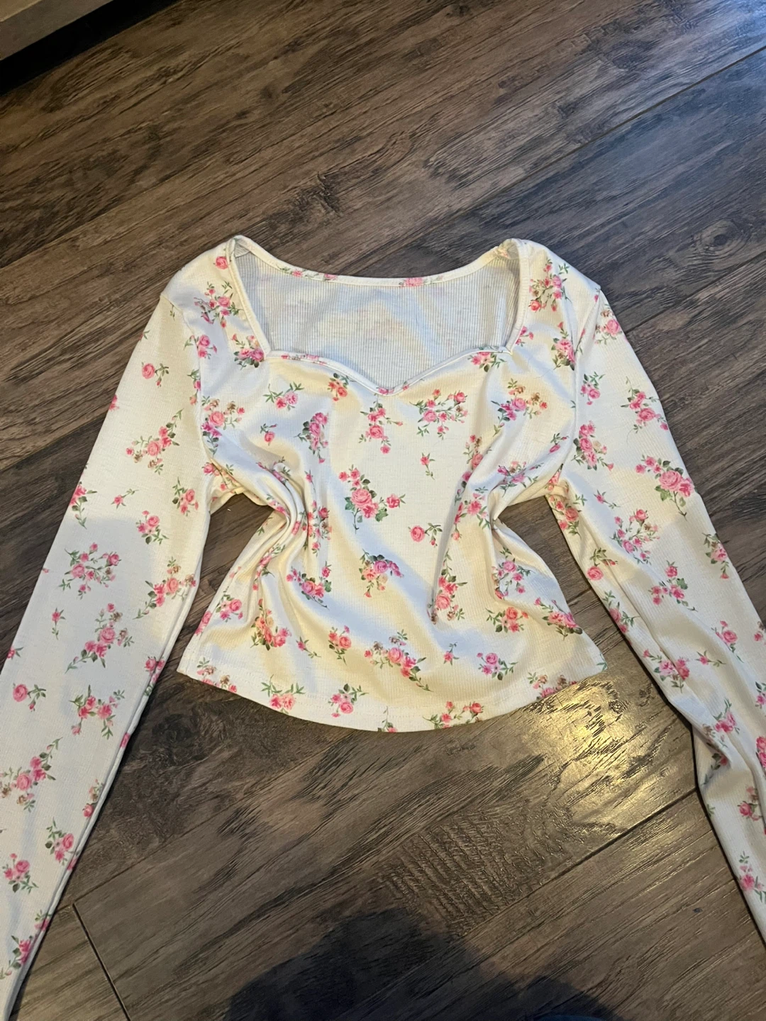 SHEIN Floral Long Sleeve Top