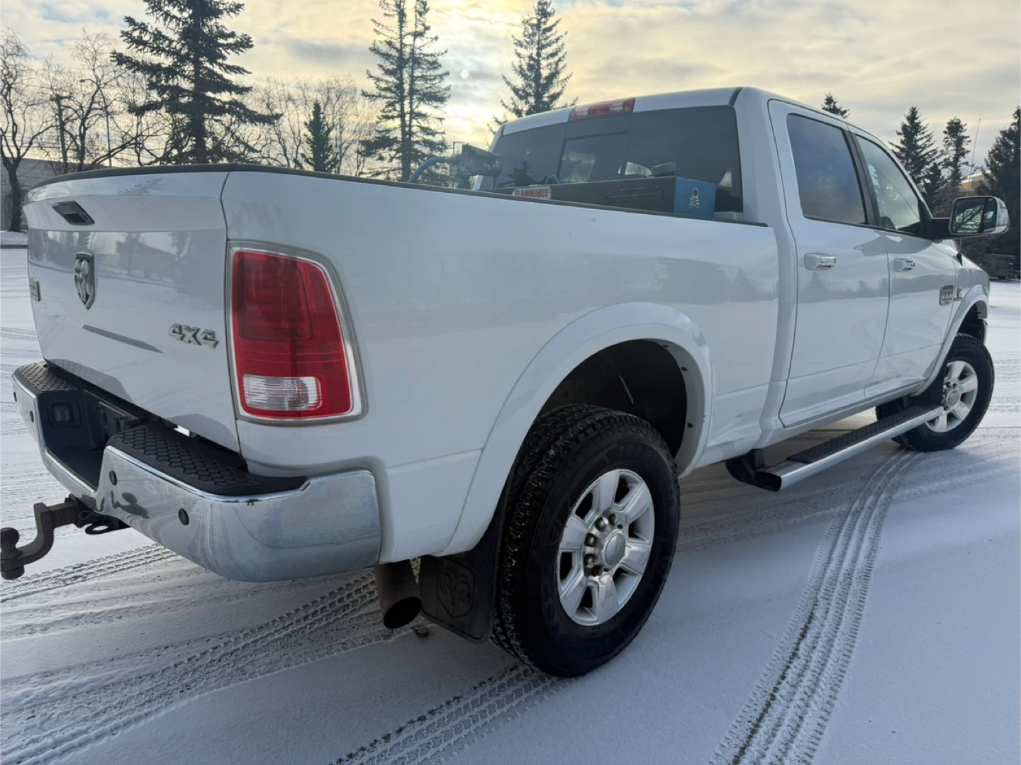2014 RAM 3500 Laramie Longhorn - photo 3