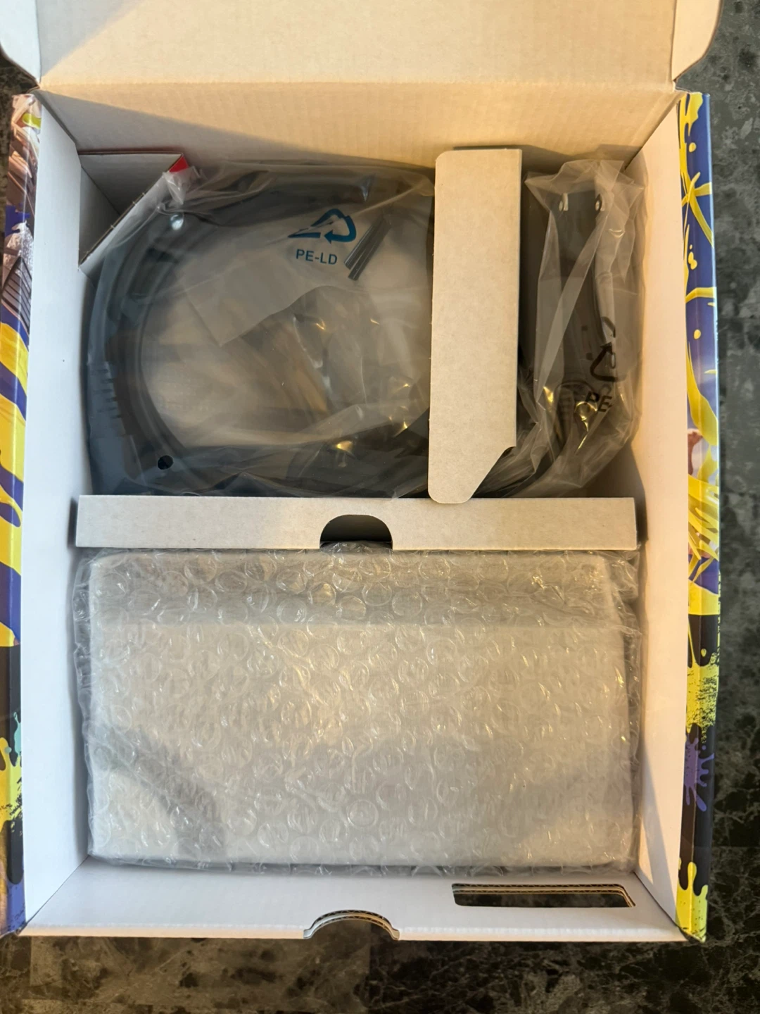 Nintendo Switch OLED Splatoon 3 Special Edition Console - photo 4