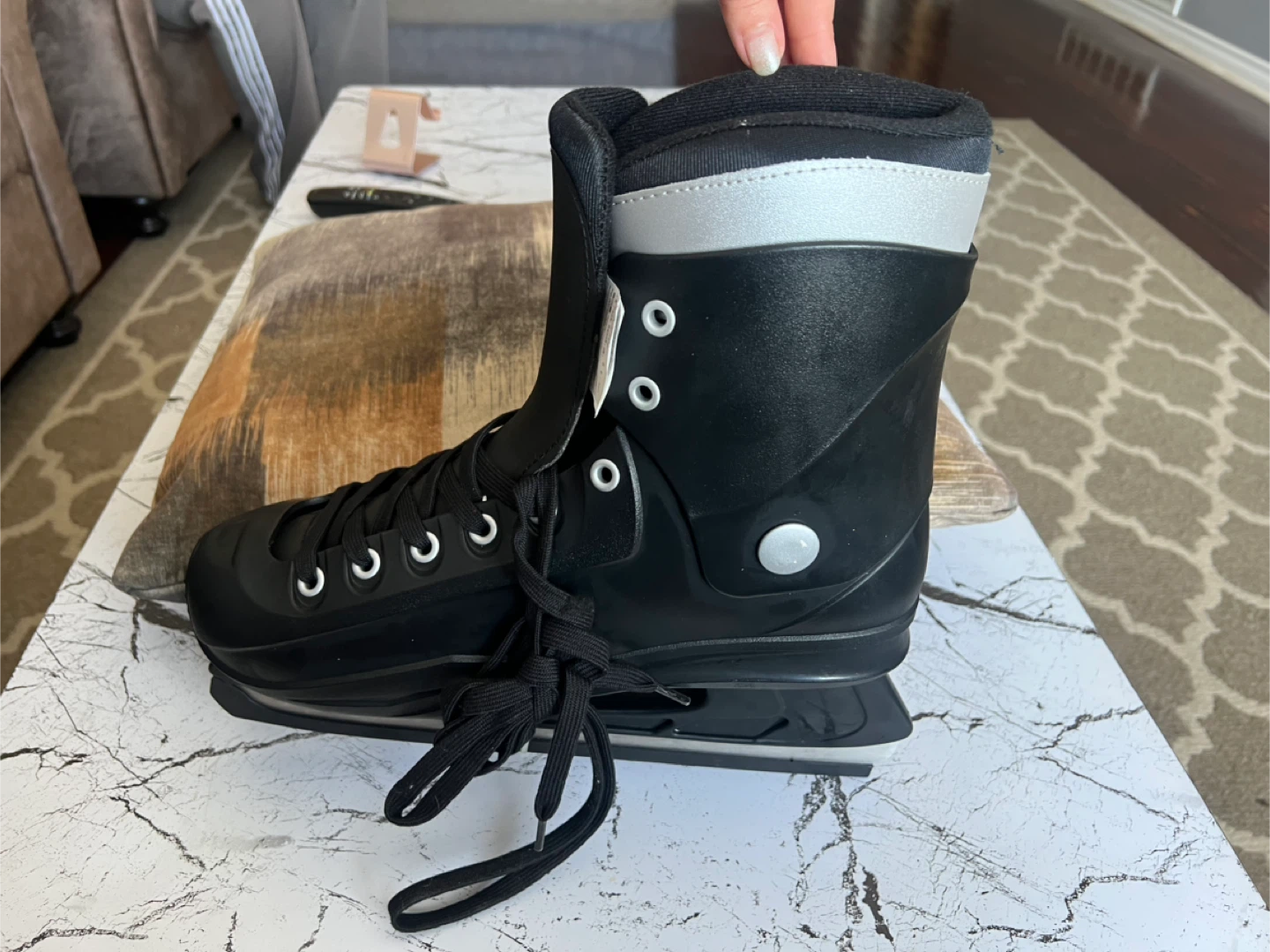 Oxelo Fit 50 Ice Skates - Black - photo 2