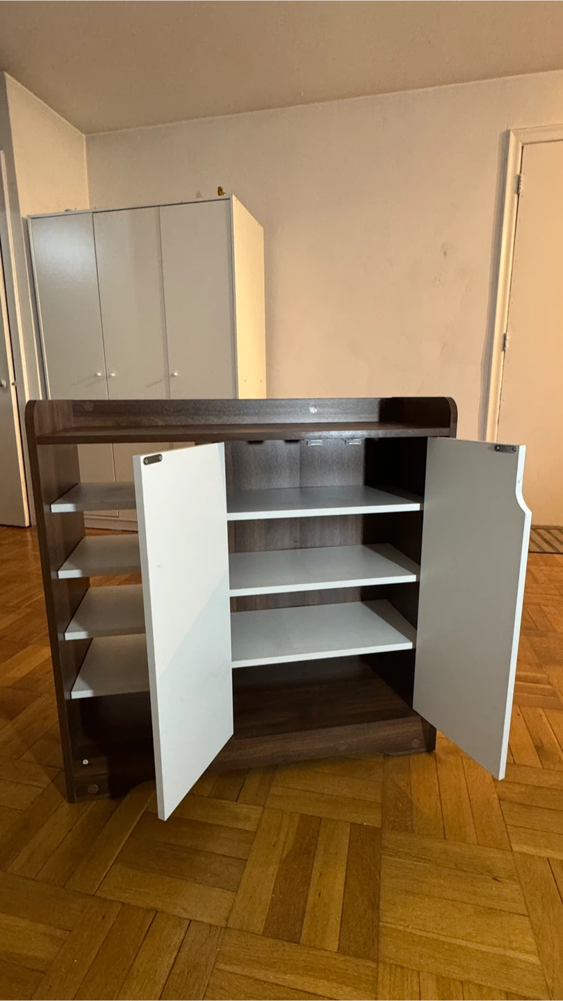 Two-Tone Cabinet with Doors - photo 2