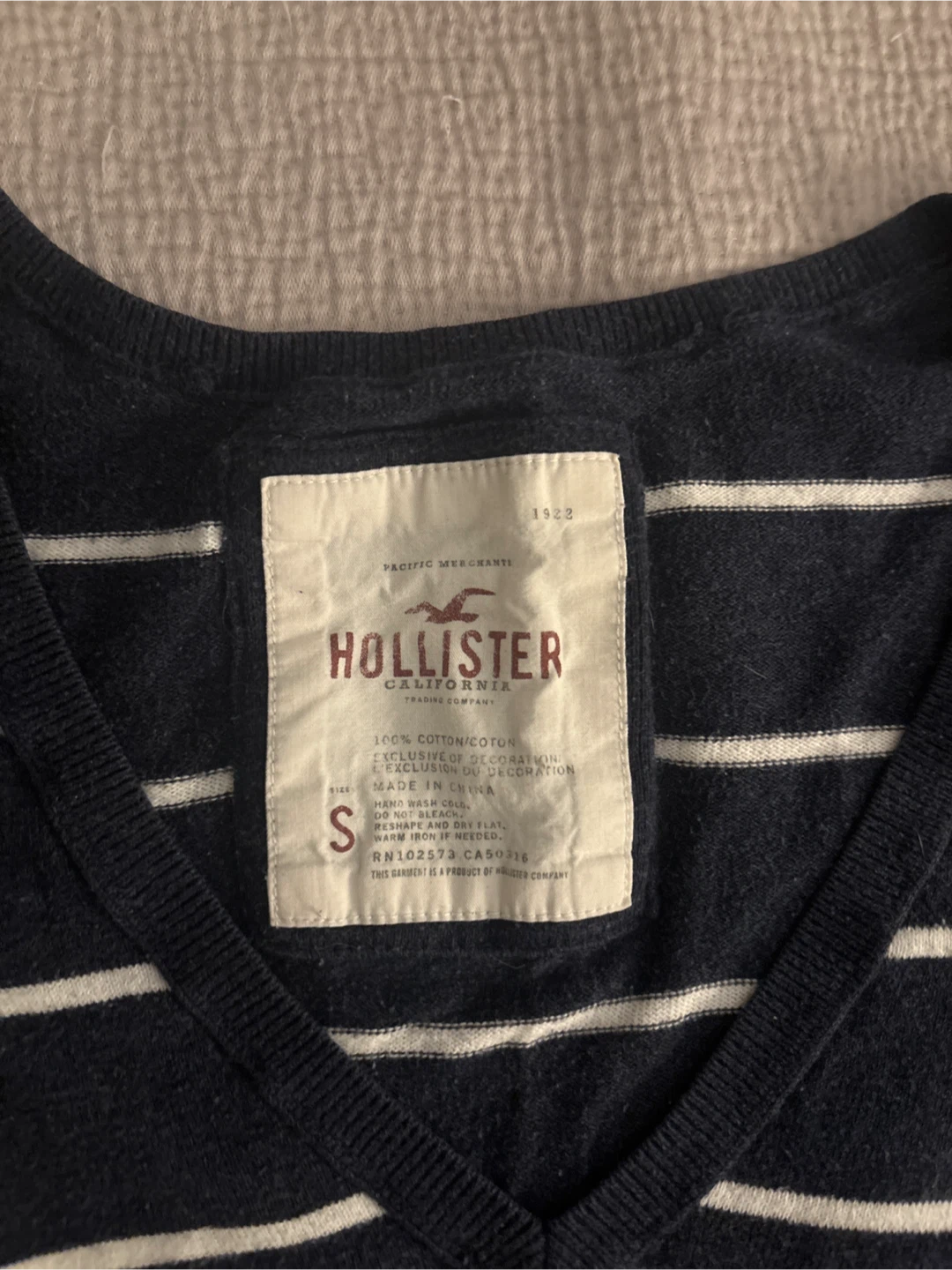 Hollister Striped V-Neck Sweater - Size S - photo 3