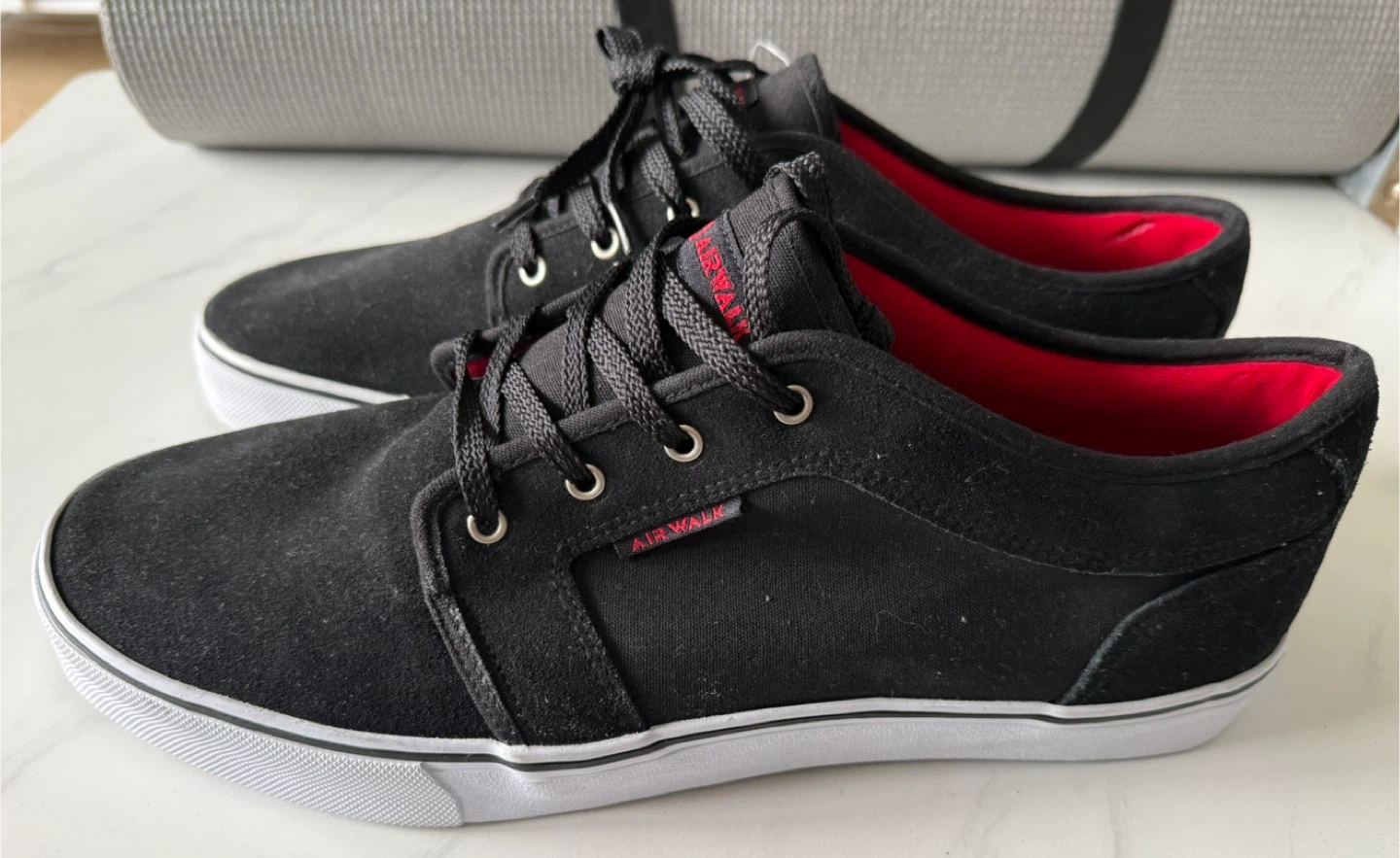 Airwalk Black Canvas Sneakers Size 14 - photo 5