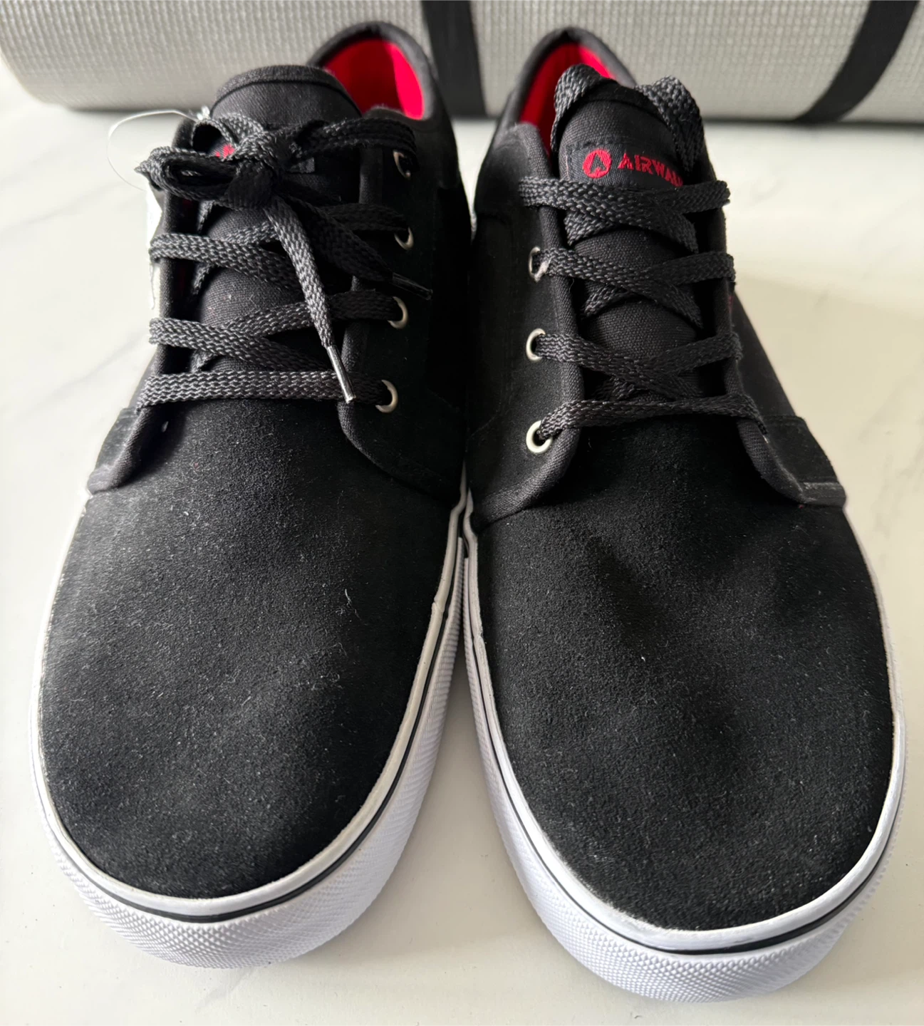 Airwalk Black Canvas Sneakers Size 14 - photo 4