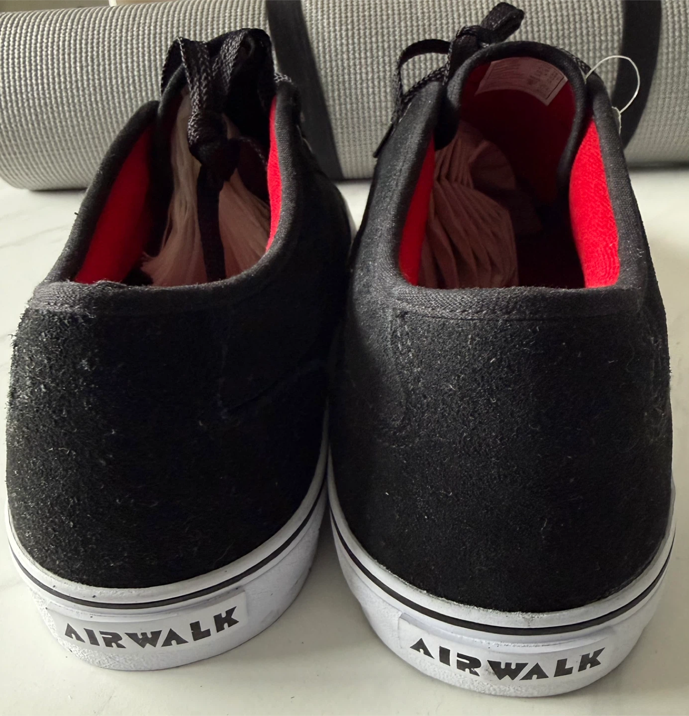 Airwalk Black Canvas Sneakers Size 14 - photo 2