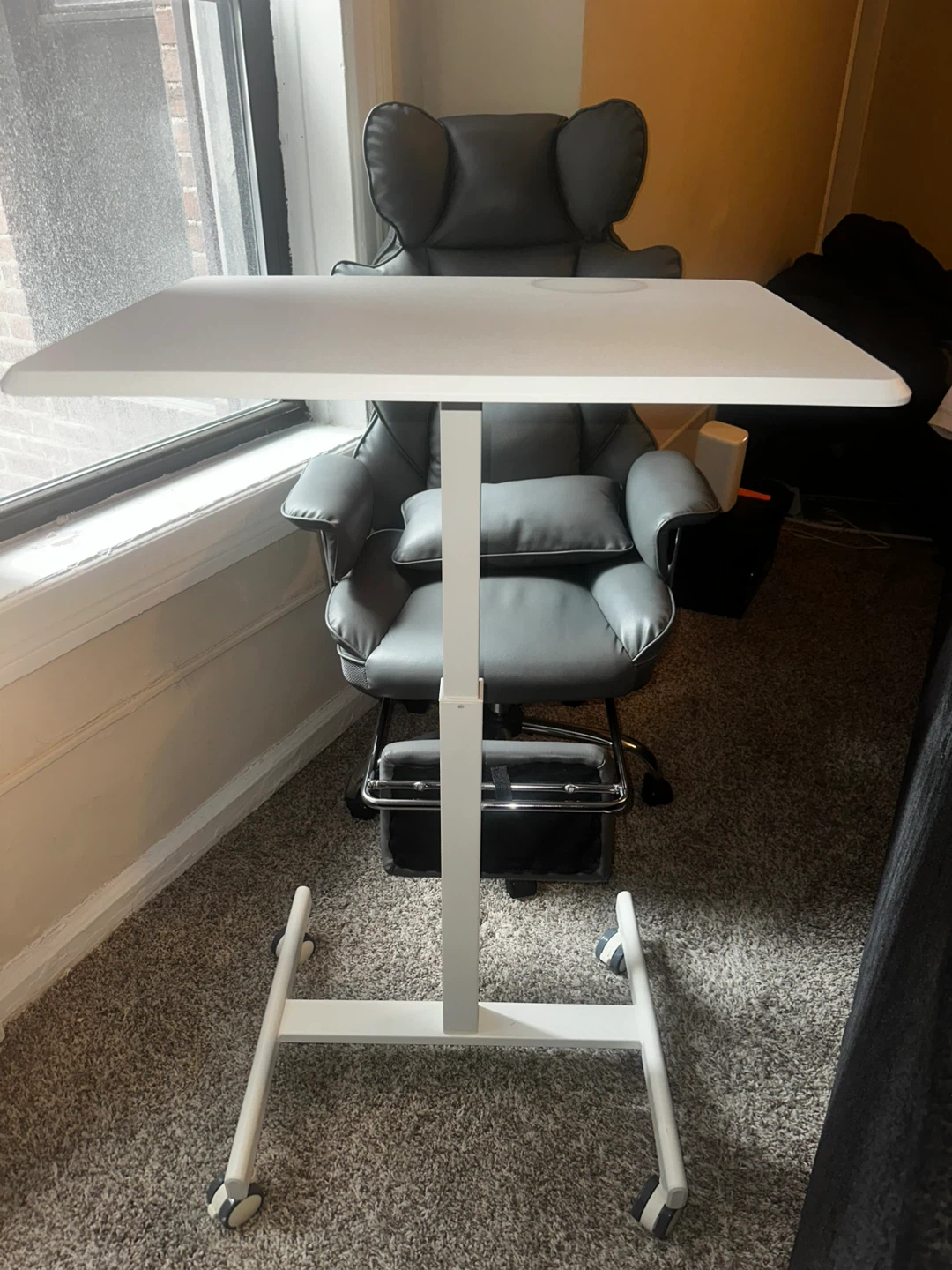 White Adjustable Height Standing Desk with Wheels - photo 2