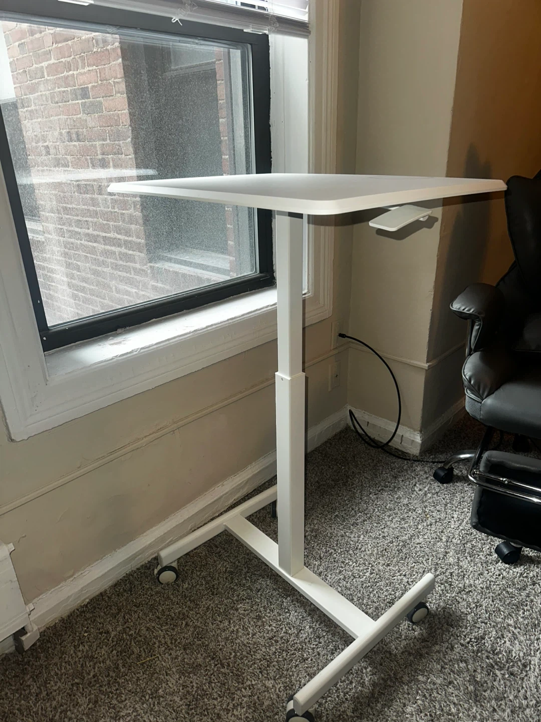 White Adjustable Height Standing Desk with Wheels
