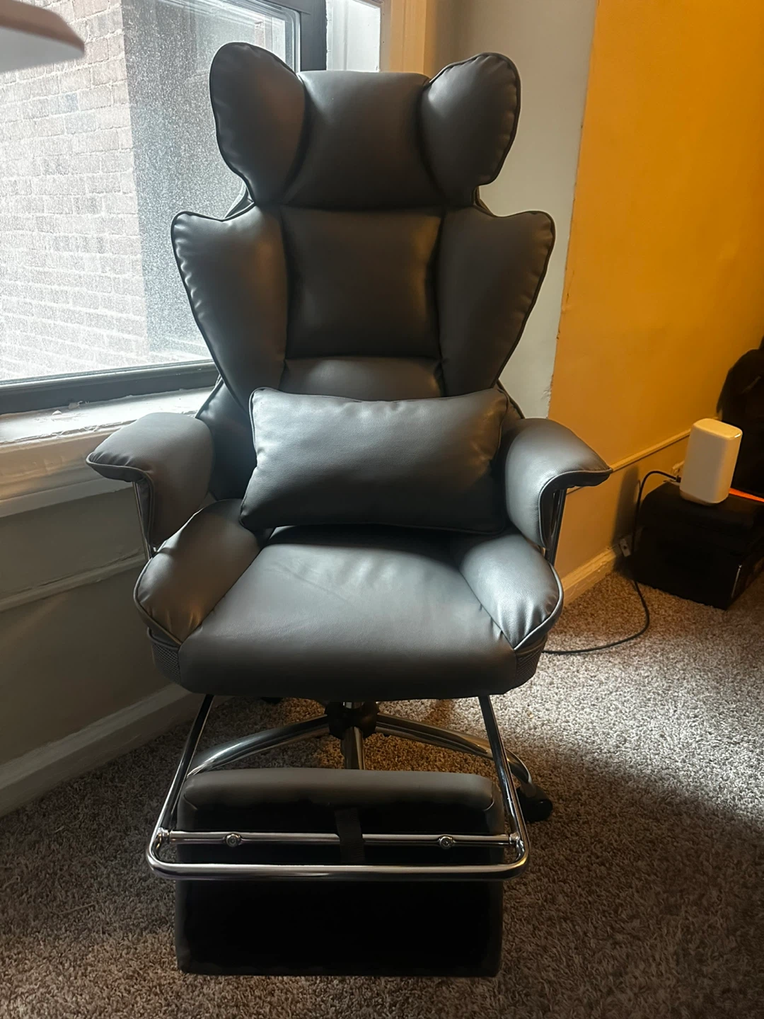 Ergonomic Office Chair with Lumbar Support and Footrest