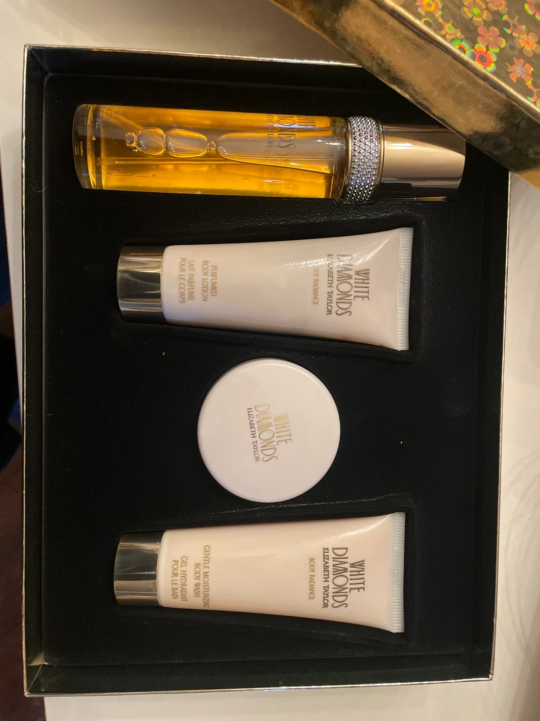 White Diamond Gift Set Elizabeth Taylor Perfume