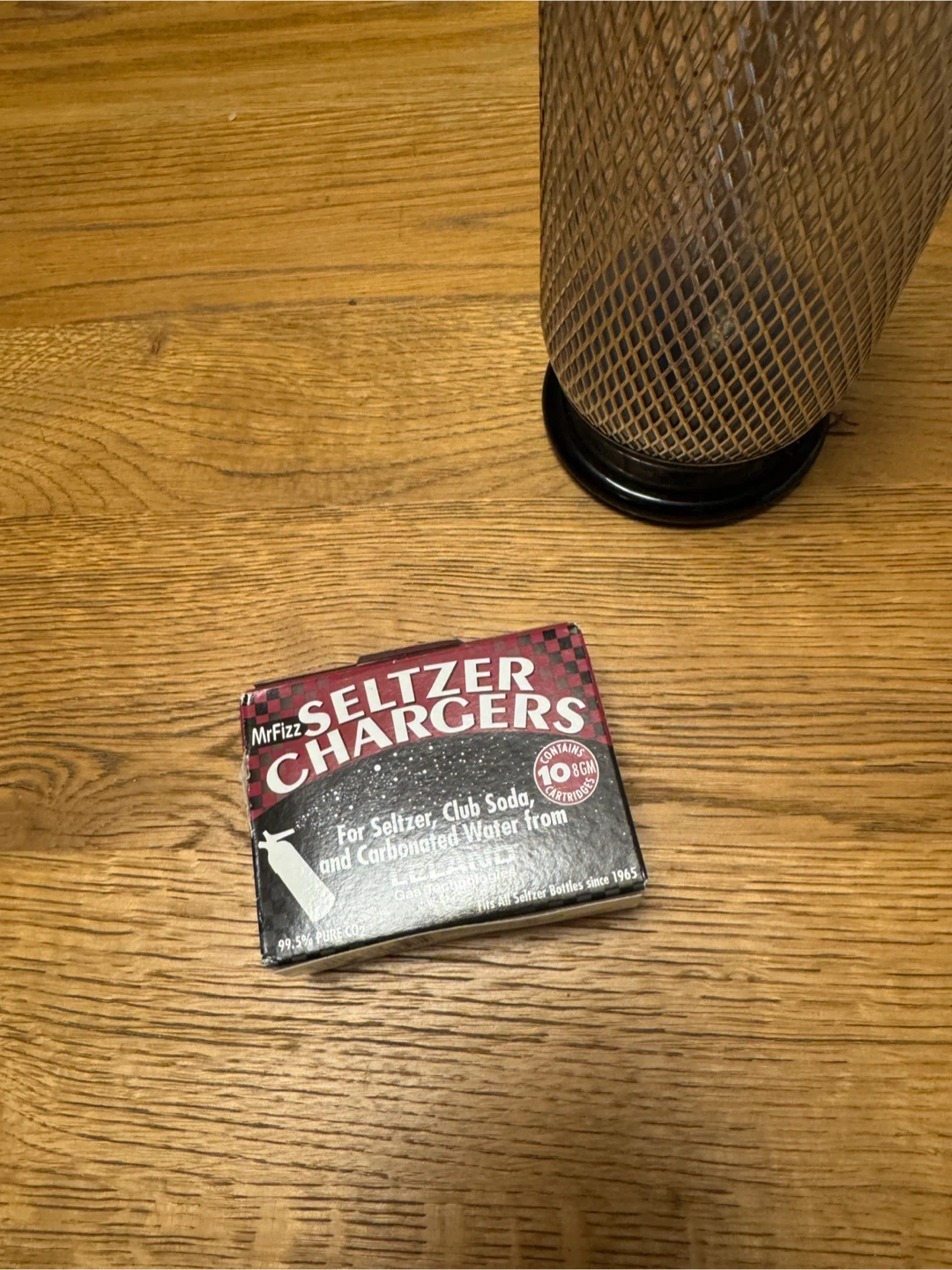 MrFizz Seltzer Water Maker with Seltzer Chargers - photo 2