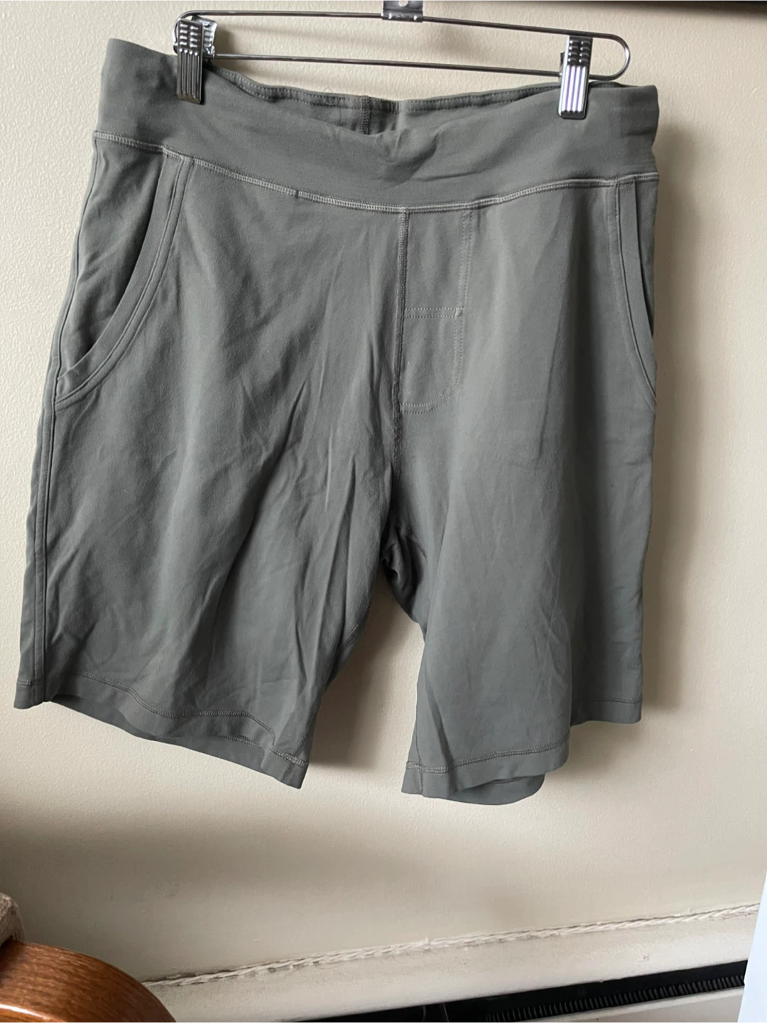 Lululemon Athletica Men's Shorts Size M - photo 2