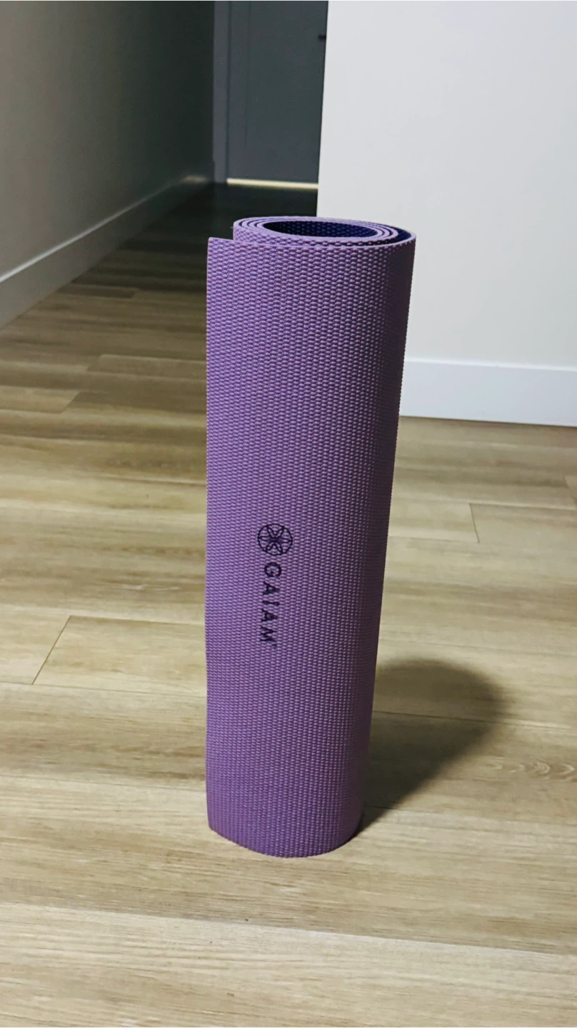 Gaiam Purple Yoga Mat