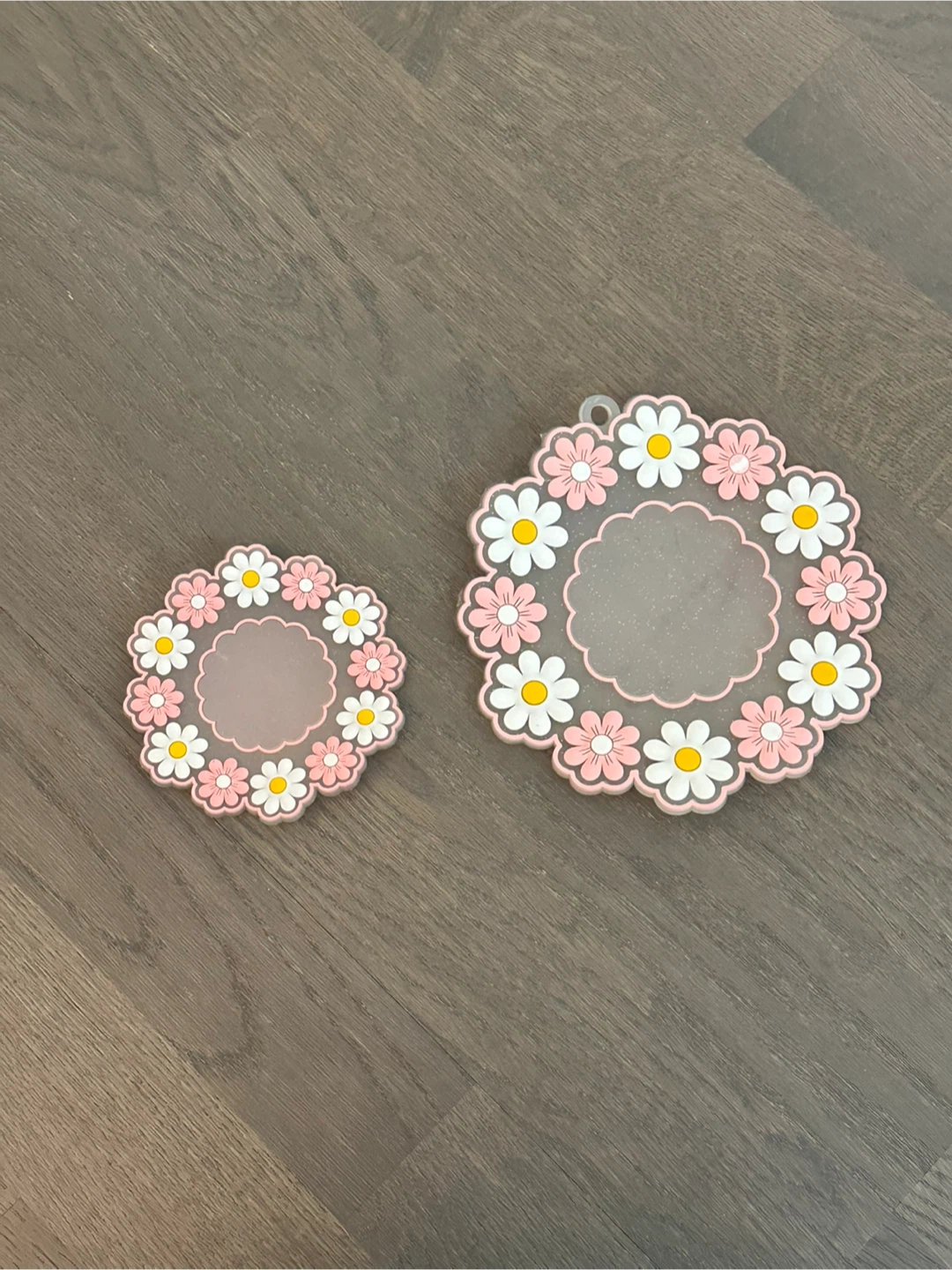 🌼Daisy Coasters (Silicone)