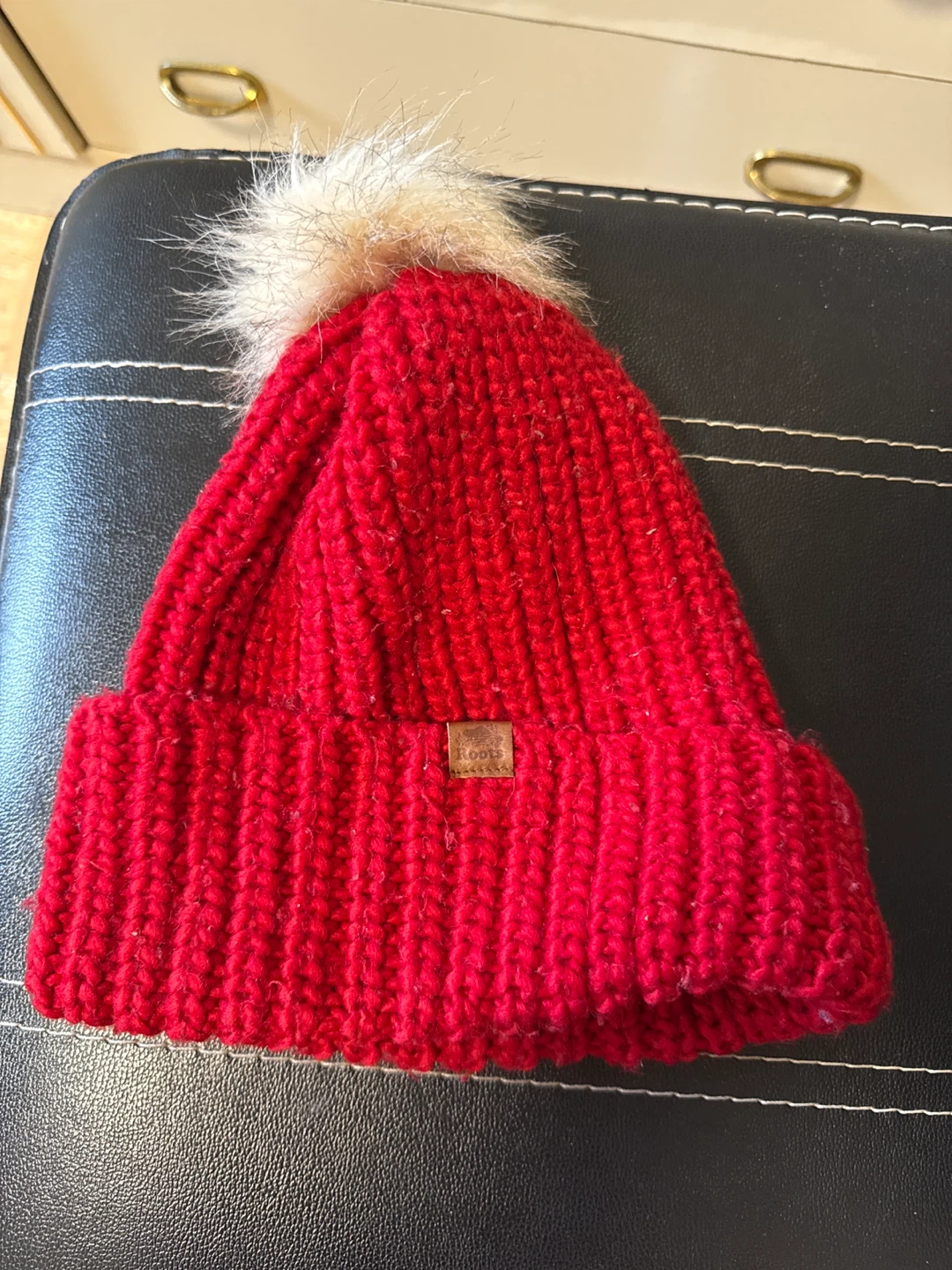 Roots Red Pom Pom Knit Toque