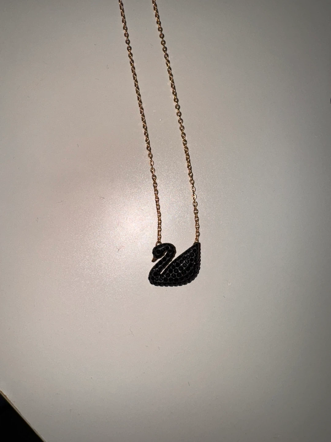 Swarovski Black Swan Pendant Necklace Gold Tone - photo 5