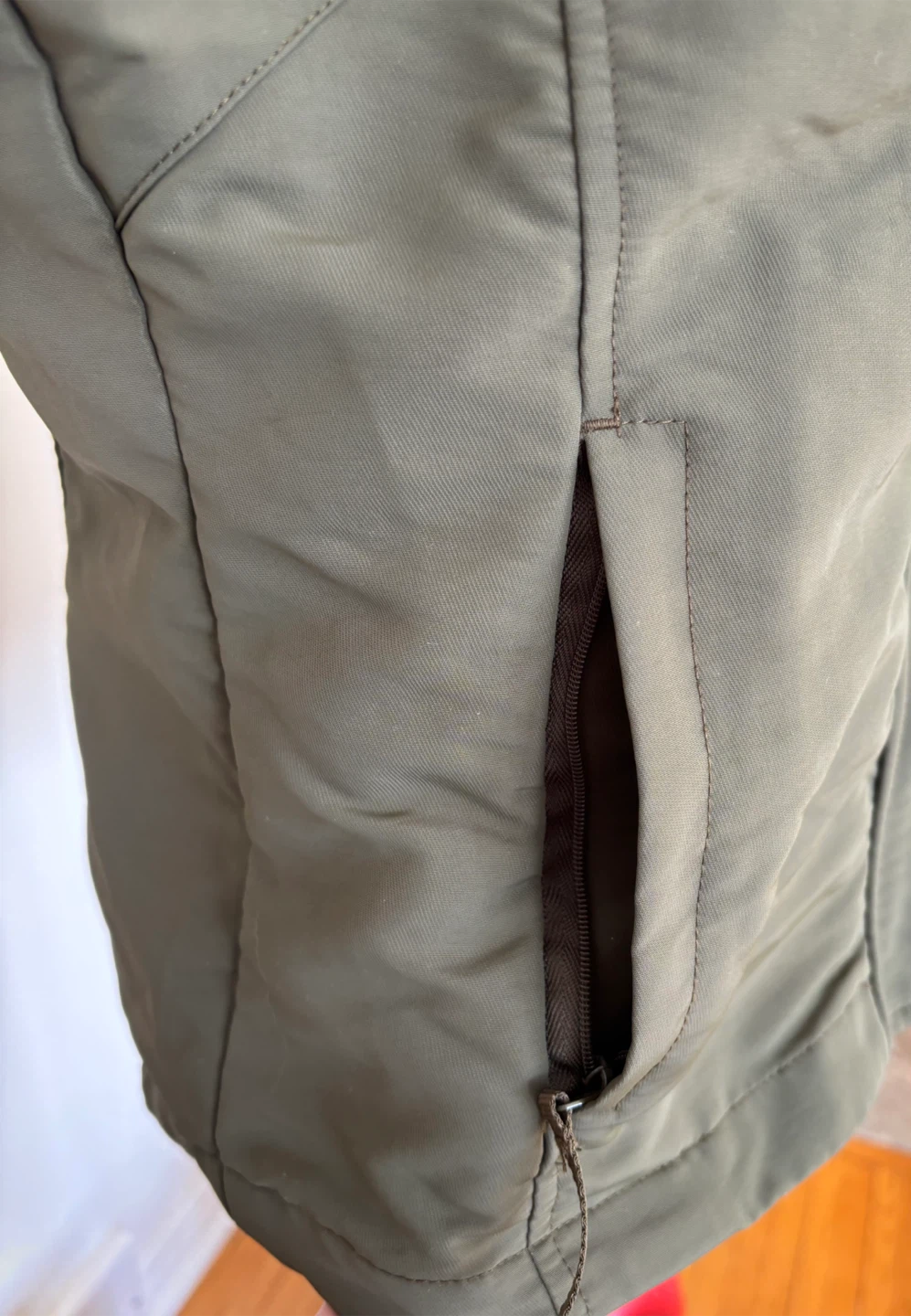 Nike Olive Green Puffer Vest - photo 3