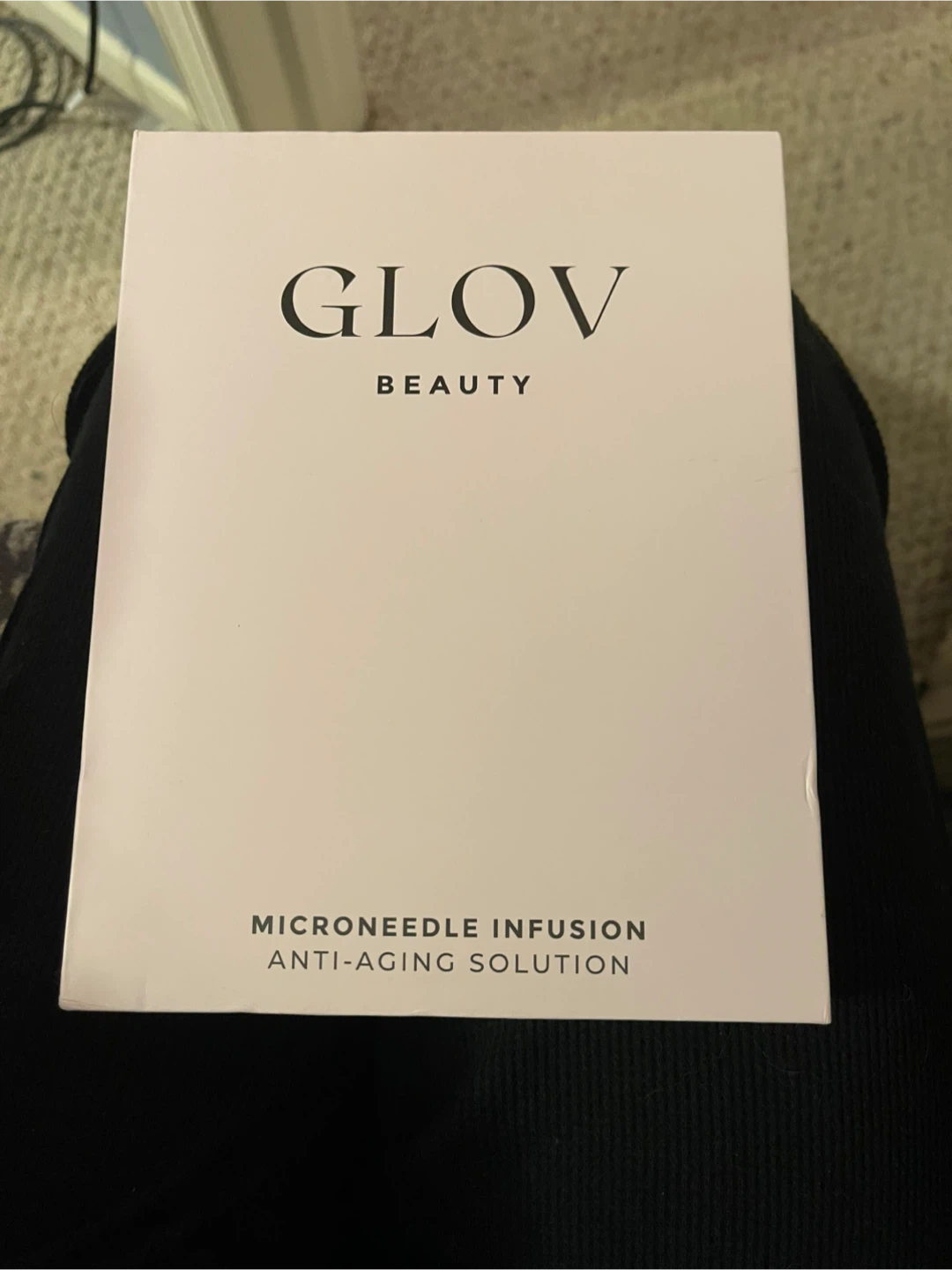GLOV BEAUTY Microneedle Infusion Anti-Aging Solution System