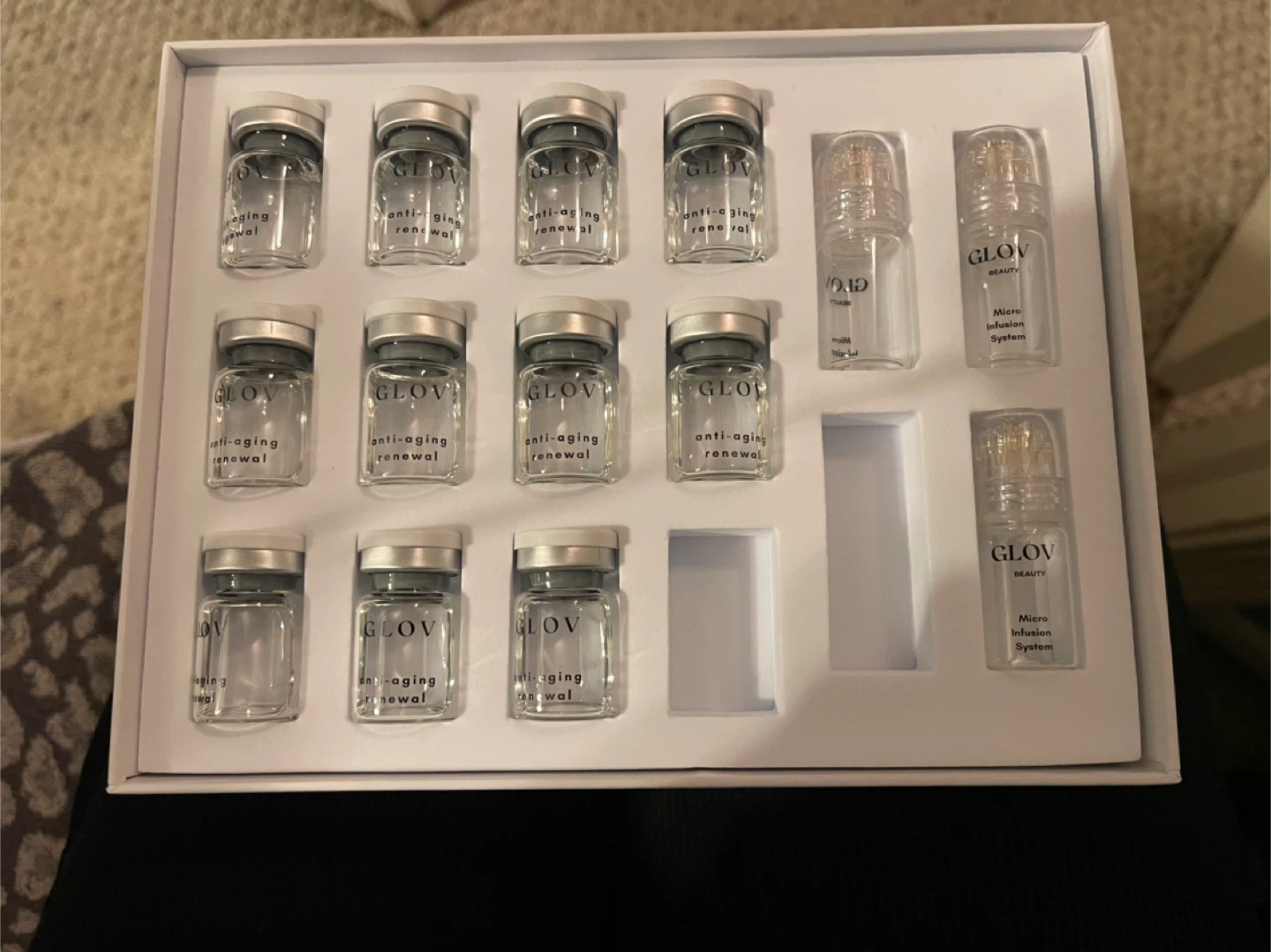 GLOV BEAUTY Microneedle Infusion Anti-Aging Solution System - photo 2