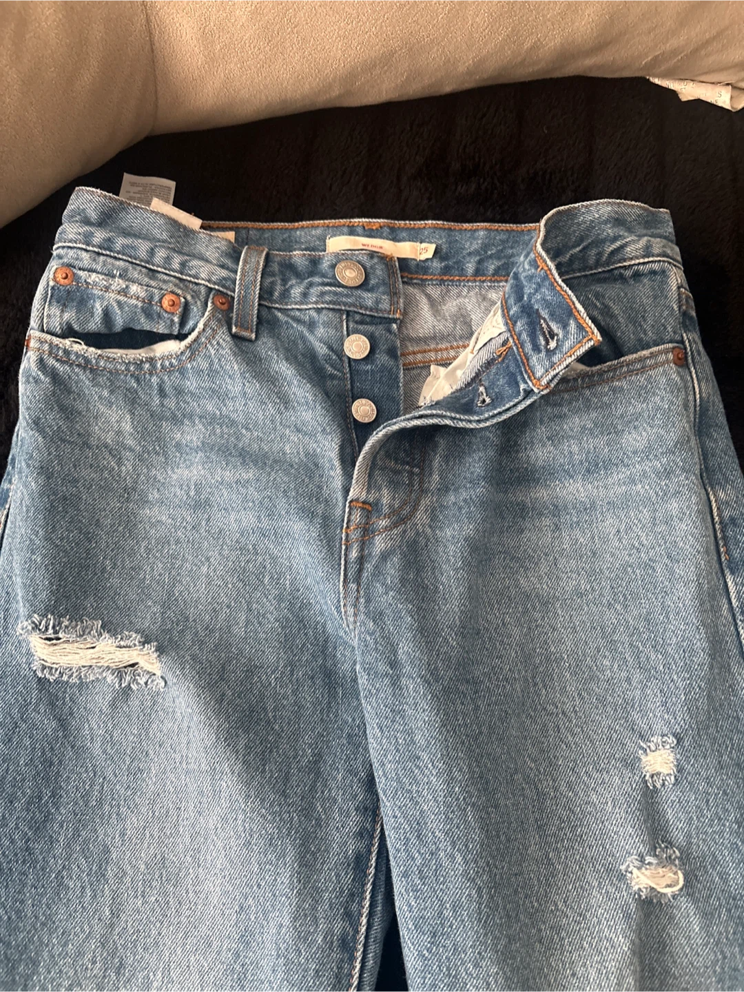 Levi's Women's 501 Original Fit Jeans Medium Wash Distressed - photo 2