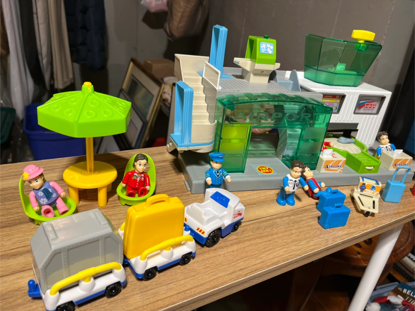 Little People Airplane and Airport Playset - photo 2