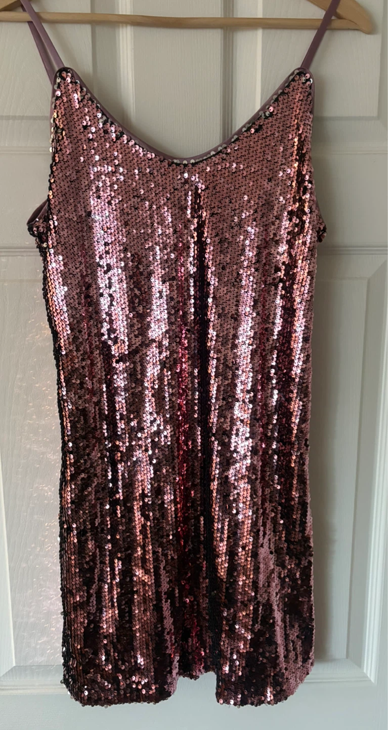 Sequin Dress - Size Small - New with tags 🏷️ - photo 5