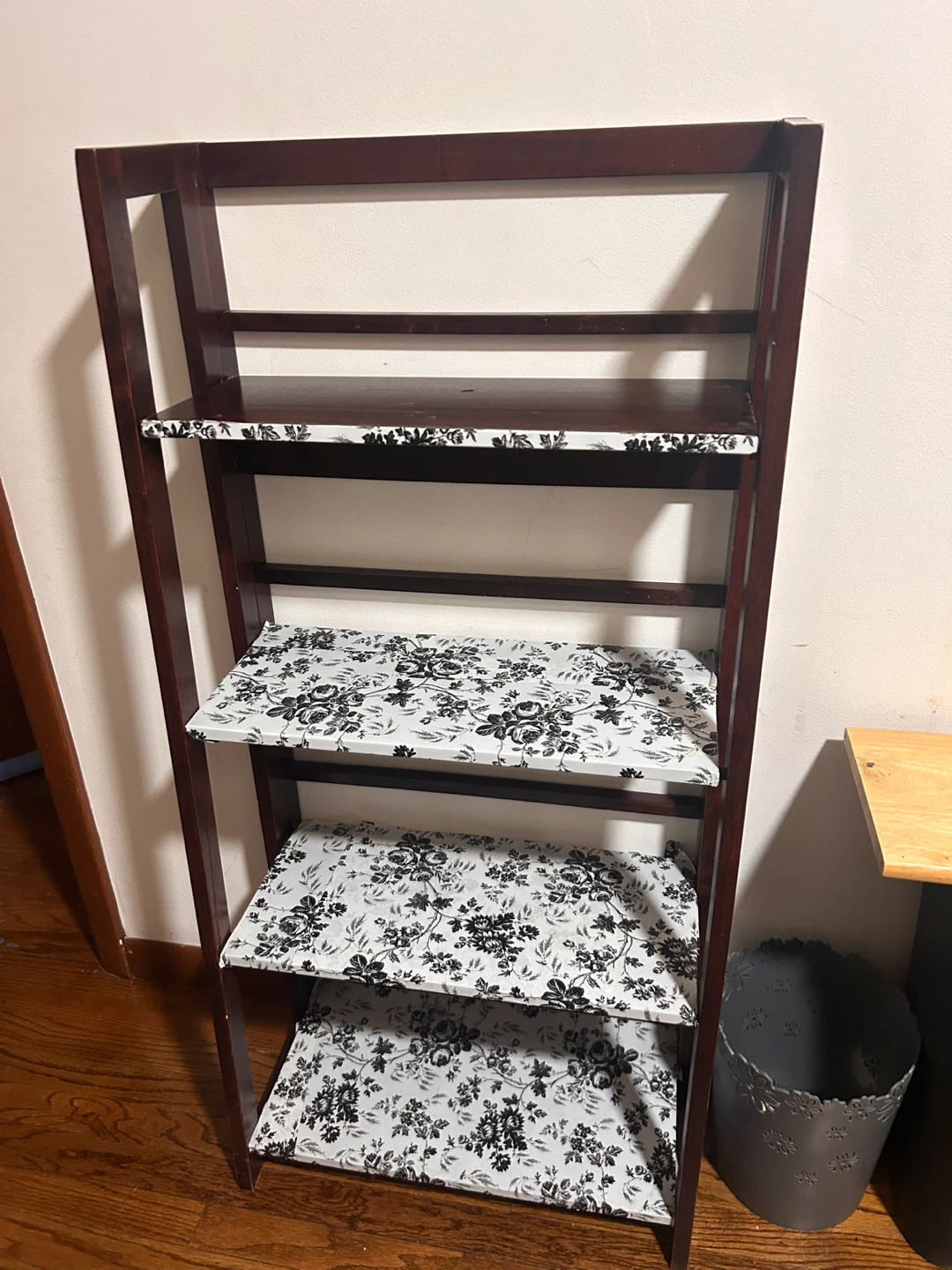 Wooden Ladder Shelf with Floral Inserts