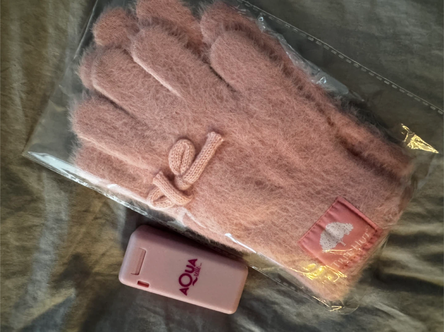 Treehut Pink Fuzzy Gloves and new reusable straw swag
