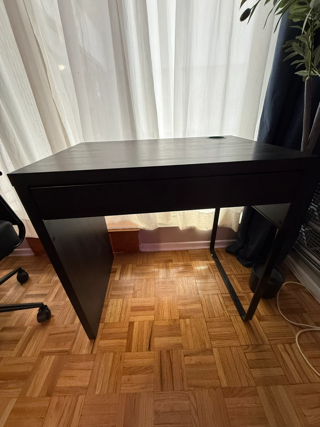 Black Desk from IKEA | Micke