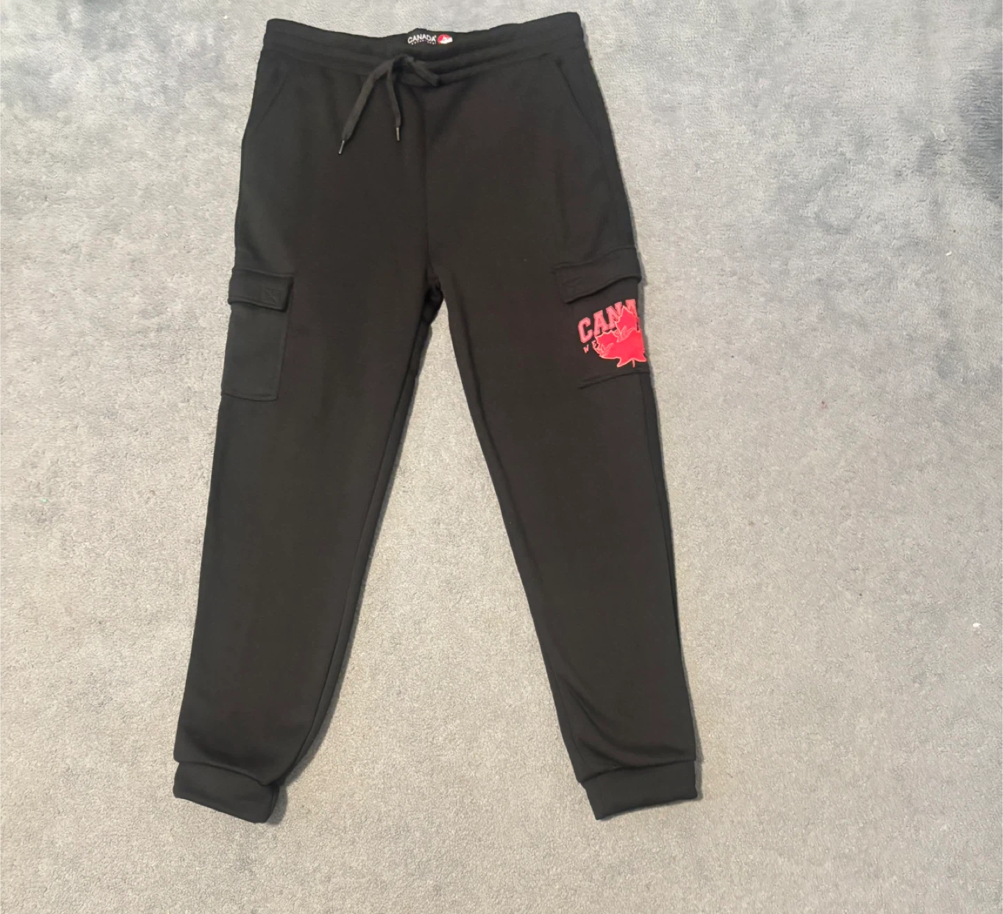 Canada Weathergear Black Cargo Joggers XL