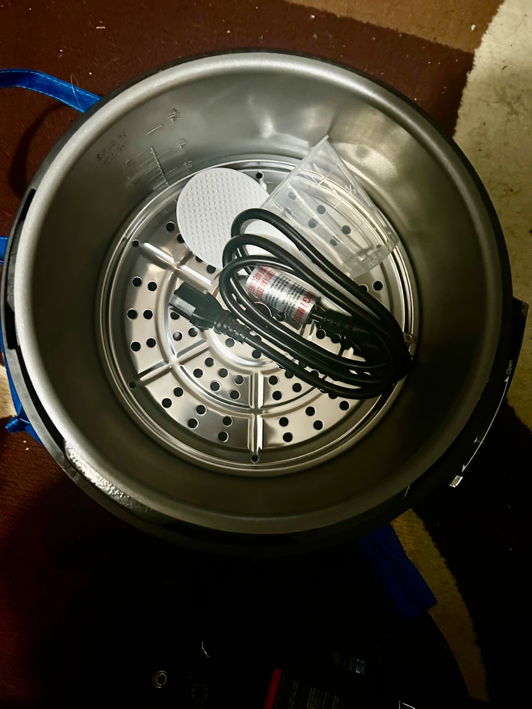 Starfrit 8L Electric Pressure Cooker - photo 4