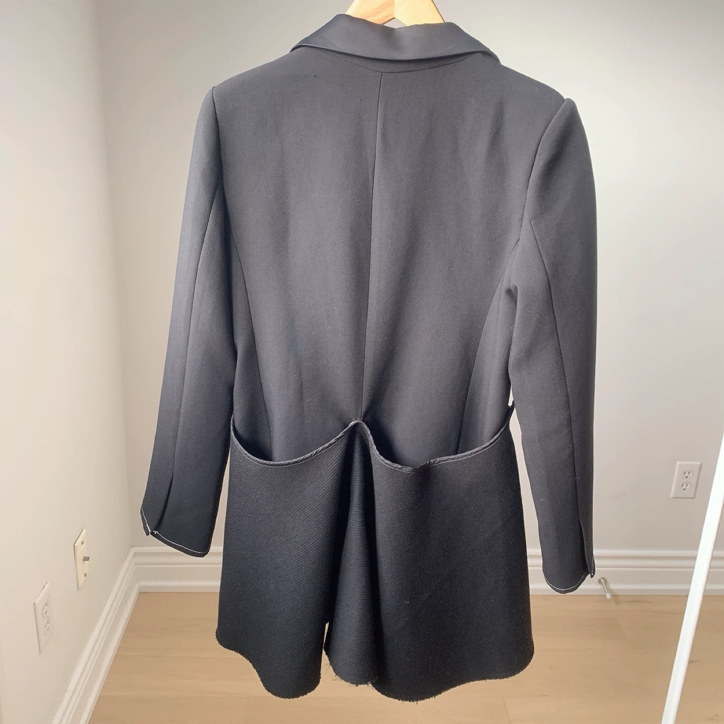 Two-Way Tailored Blazer with Removable Tails & Gold Chain Detail - photo 4