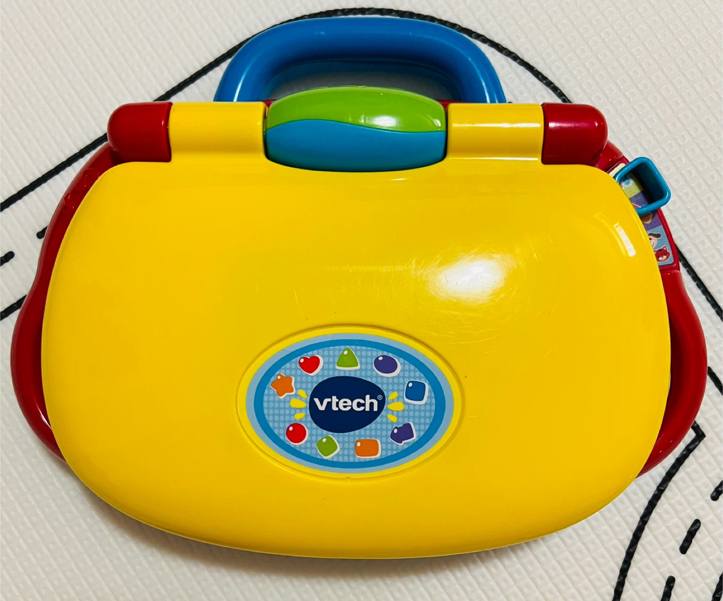 VTech Brilliant Baby Laptop Toy - English Version, 6 months to 3