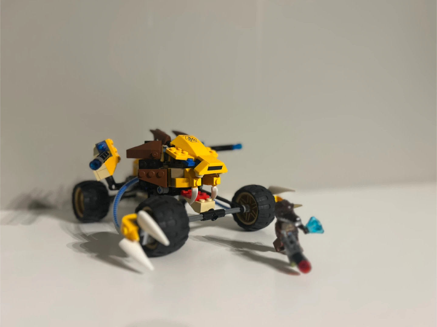 LEGO Chima Lennox’ Lion Attack Set 70002