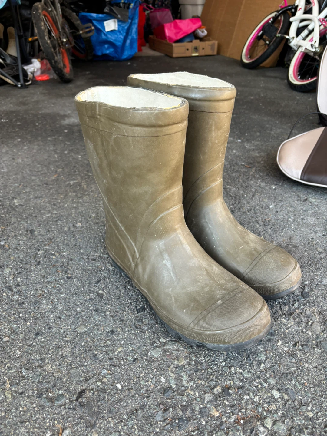 Boots for men size 11